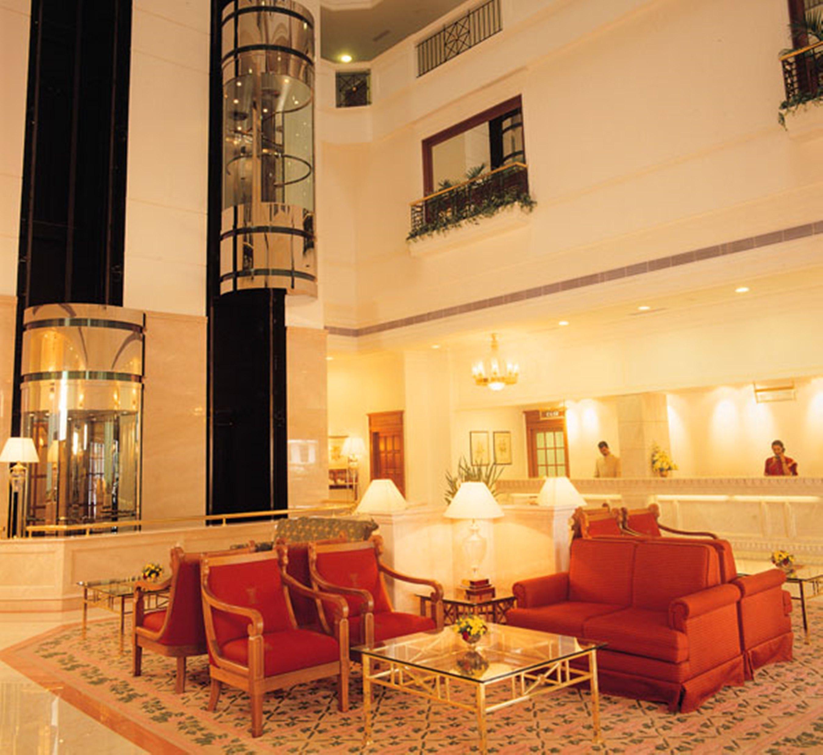 Hotel Abad Atrium Kochi Exterior foto