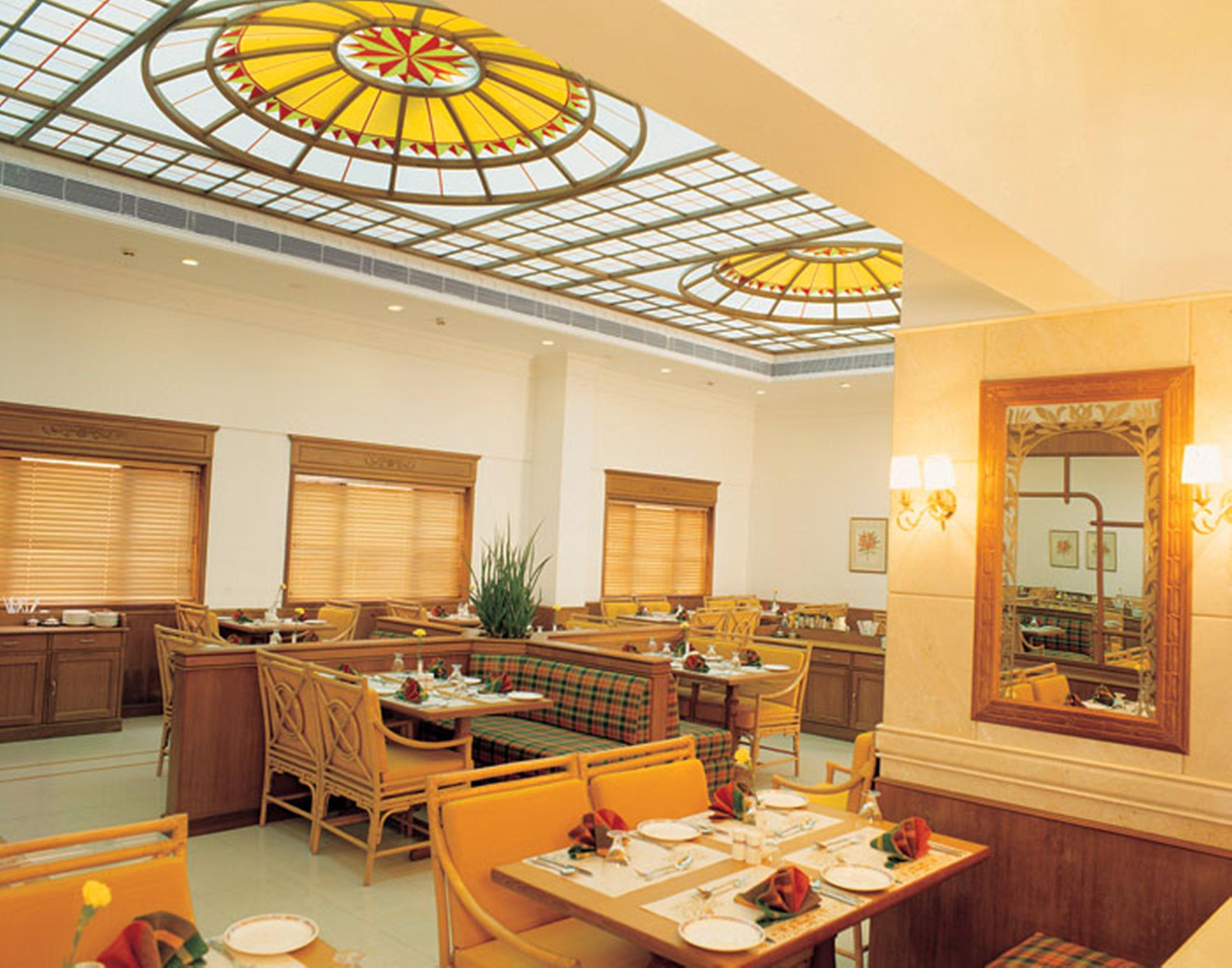 Hotel Abad Atrium Kochi Exterior foto